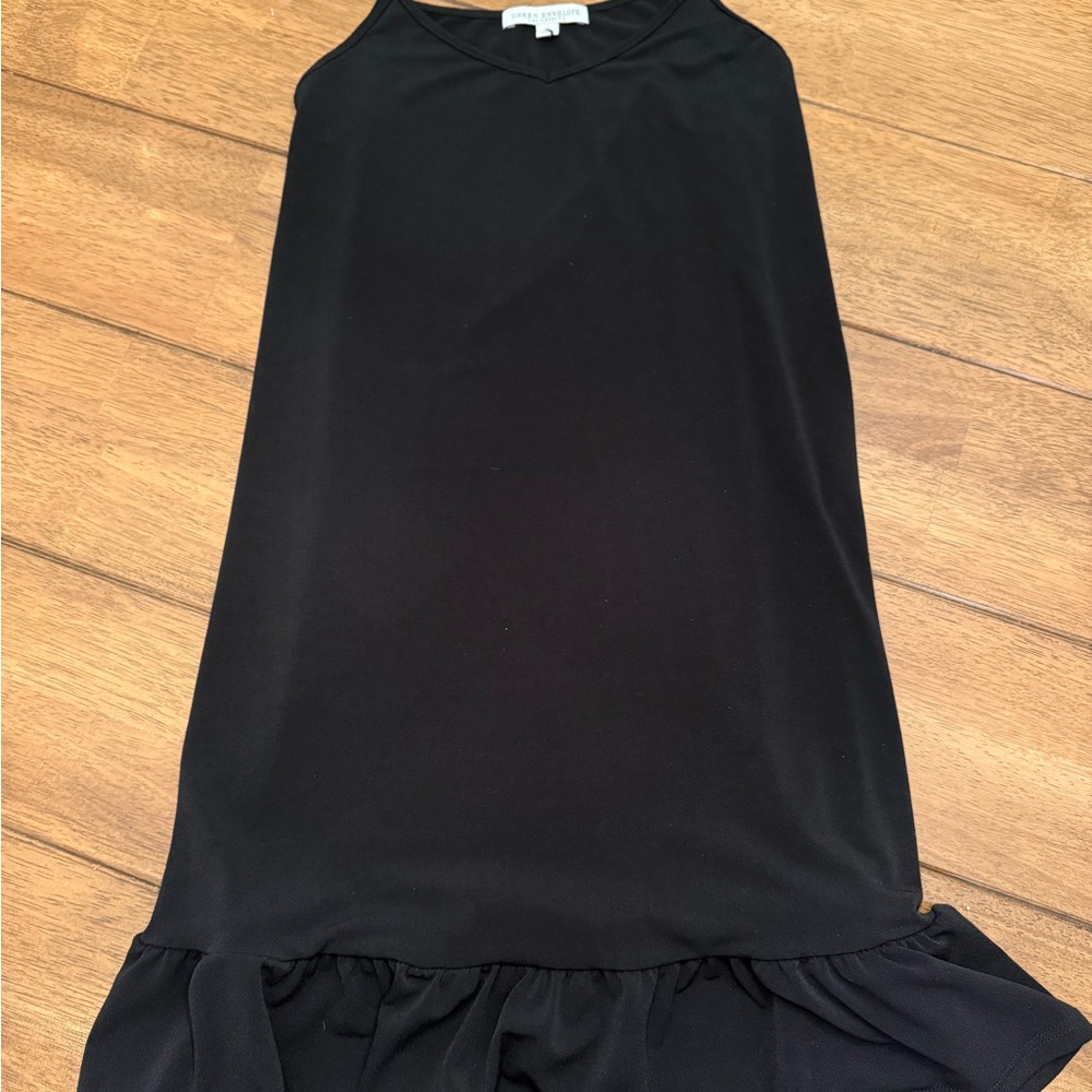 Elegant Black Sleeveless Dress